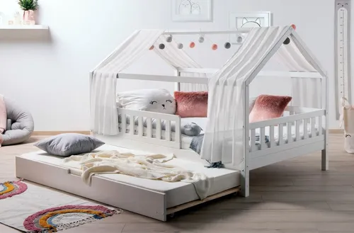 Ticaa Hausbett Kim mit Rausfallschutz und Zusatzbett - Kinderbett 100x200 cm aus Kiefer, inklusive Rollrost und Tüll-Set für eine gemütliche Atmosphäre im Kinderzimmer.