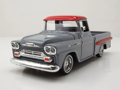 Chevrolet Apache Fleetside Pick Up Get Low 1958 grau Modellauto 1:24 - Detailgetreues 1:24 Modell des Chevrolet Pickups, mit funktionierenden Türen und Motorhaube. Ideal für Sammler und als dekoratives Element.