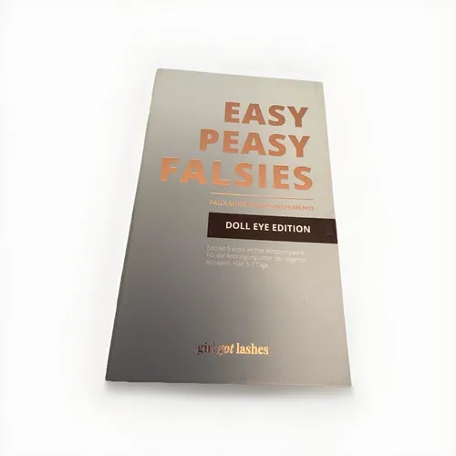 GirlGotLashes Doll Eye Edition - Handgemachte Wimpernextensions - Künstliche Wimpern in Mixed Box mit C-Curl Styles für den Dolleye Effekt. Einfache Anwendung zu Hause, hält bis zu 7 Tage. Extra flach für einen natürlichen Look.