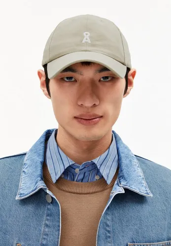 Armedangels Basecap 'YENAAS' aus reiner Baumwolle in Schilf in grün von ARMEDANGELS