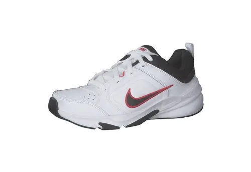 Nike Herren Trainingsschuhe Defy All Day DJ1196 - Strapazierfähige Nike Herren Trainingsschuhe Defy All Day. Mit atmungsaktivem Obermaterial und weicher Dämpfung bieten sie Komfort und Flexibilität für jede Herausforderung im Alltag oder beim Workout.