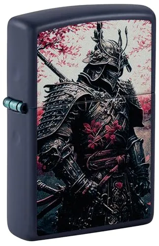 Zippo Sturmfeuerzeug - Samurai Warrior, Navy Matte - Windfest & Nachfüllbar - Stilvolles Zippo Sturmfeuerzeug im Samurai Warrior-Design, windfest und nachfüllbar. Ideal für den täglichen Gebrauch und als Geschenk in hochwertiger Box.