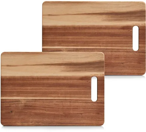 Zeller Present Schneidebrett aus Akazienholz, 35 x 25 cm - Hochwertiges 2er Set Schneidebretter aus massivem Akazienholz, ideal zum Schneiden und Servieren. Robuste, hygienische Oberfläche mit platzsparendem Aufhängesystem. Perfekt für jede Küche!