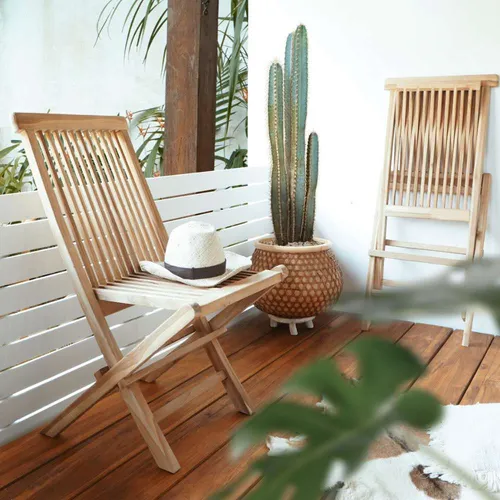 2tlg. Teak Klappstuhl-Set KURSI - Mediterraner Stil - Praktisches 2er Set Klappstühle aus unbehandeltem Teakholz, ideal für Innen- und Außenbereich. Kompakt und sofort einsatzbereit, perfekt für Garten, Balkon oder Esszimmer.