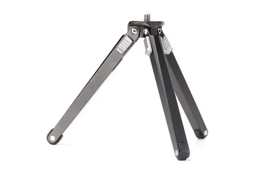 LEOFOTO Tischstativ MT-02 - Stativ für Fotografen, mit 10-lagigem Carbon und neigbaren Beinen für maximale Flexibilität und Stabilität. Ideal für kreative Aufnahmen.