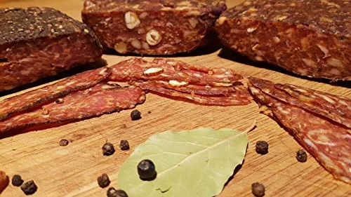 Gewürzmischung Wild / Schaf Salami. Brett Salami Variante, Salami machen für jedermann, ganz einfach.
