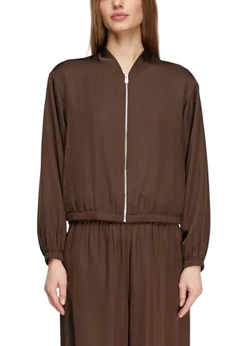 Comma Blousonjacke aus Satin - Elegante Blousonjacke aus Satin mit leichtem Futter. Ideal für besondere Anlässe und das Berufsleben. Modische, feminine Optik mit Reißverschluss und praktischen Eingrifftaschen.