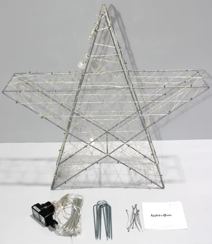 Lights4fun 60cm 3-in-1 LED Stern Figur mit Timer für Weihnachtsbeleuchtung - Wunderschöne 3-in-1 LED Sternfigur mit 400 Micro LEDs in Weiß, Warmweiß und Mix. Ideal für stimmungsvolle Weihnachtsdeko drinnen und draußen. Mit 6-Stunden-Timer und IP44-Schutz für vielseitige Einsatzmöglichkeiten.