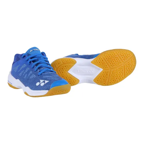 Yonex Aerus 3 blau Kinder Badmintonschuh - Badmintonschuhe mit Durable Skin Light für optimalen Sitz und Leichtigkeit. Ideal für junge Spieler, die Komfort und Stabilität suchen.