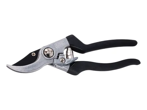 BLACK & DECKER Bypass Gartenschere, 21,8 cm