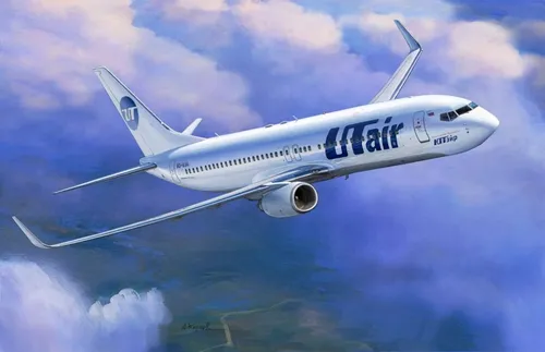 Zvzeda 7019 1/144 Boeing 737-800 Bausatz - Sonstige: Detaillierter Modellbausatz des beliebten Boeing 737-800 für Flugzeugliebhaber und Bastelfans.