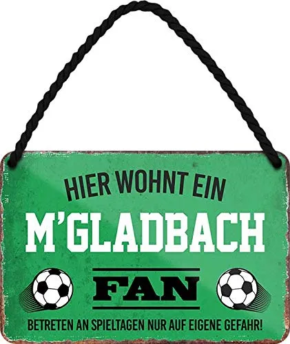 schilderkreis24 – Blechschild Lustiger Spruch Deko Artikel Sport Verein Geschenkidee Männer Club Fußball Fan 18x12 cm (Hier wohnt ein M'gladbach Fan)