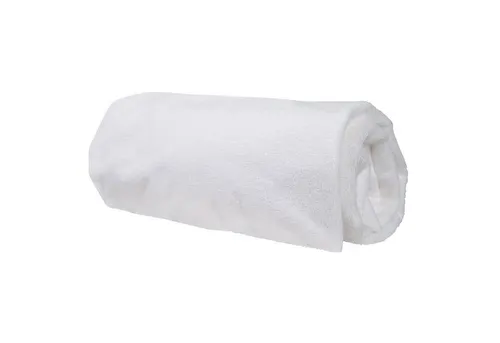 roba® safe asleep Matratzenschutzbezug in Weiß mit Feuchtigkeitsschutz - Der roba® safe asleep Matratzenschoner schützt Wiegenmatratzen vor Feuchtigkeit und sorgt für ein angenehmes Schlafklima. Waschbar bei 60°C und ideal für Allergiker. Einfaches Anbringen dank Rundumgummis.