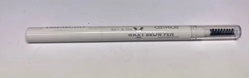 Catrice Prime And Fine Multitalent Lip Primer 010 A Little Bit Of Base