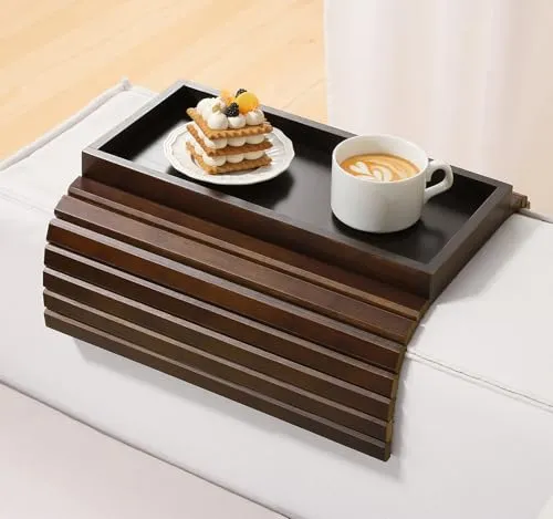 Kssiaz Sofatablett Armlehne, Bambus Sofa Tablett Sofa Ablage, Faltbares Couch Tablett Armlehne, Rutschfestes Sofa Armlehnentablett Sofatablett mit Getränkehalter für Snacks/Handy/Tassen, Braun