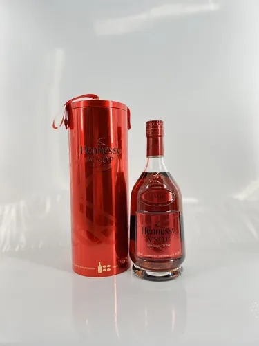 Hennessy Cognac V.S.O.P. Limited Edition Holiday 0,7l Flasche 40%Vol VSOP +GB