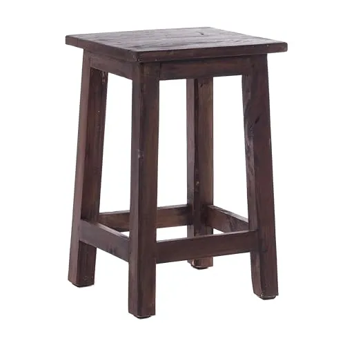 DESIGN DELIGHTS Rustikaler Holz Sitzhocker Madero – 48x30x30 cm - Kompakter Holzhocker aus Recyclingholz, ideal für Wohnräume. Handgefertigt mit einzigartigem Charakter, bietet er vielseitige Einsatzmöglichkeiten und schützt deinen Fußboden mit praktischen Schonern.