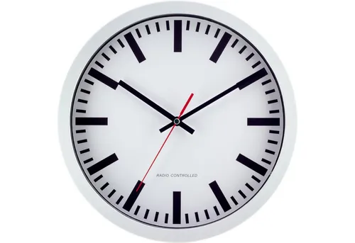 EUROTIME Funkwanduhr Bahnhof-Style, weiß in weiß von EUROTIME
