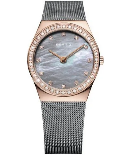 BERING Classic Damenuhr grau/roségoldfarben 12430-369 - Elegante Armbanduhr mit Saphirglas und Swarovski-Elementen, nur 7 mm dick, ideal für stilbewusste Damen.