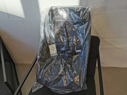 OSPREY Daylite Wheeled Duffel 85 - Robuste Reisetasche mit Rollen - Trolleys, leicht und robust, perfekt für Abenteuer. Mit patentiertem faltbarem Design und Rucksackriemen für einfaches Reisen.