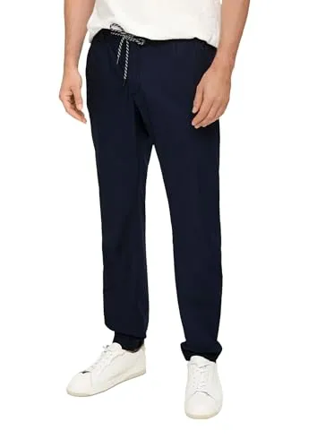 s.Oliver Jogginghose PHOENIX - Komfortable Jogpants mit elastischem Saum - Lässige Jogpants im Straight-Leg-Schnitt aus Baumwoll-Stretch. Ideal für den Alltag mit Gürtelschlaufen, Zugkordel und Reißverschluss. Der Gummizug am Saum sorgt für perfekten Sitz und hohen Tragekomfort.