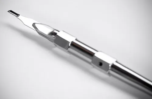 Kosmetex Rasierklingen Set 20x Hohlmeißelklingen - Rasierklingen für die professionelle Fußpflege - Starterset mit 20 scharfen Klingen aus Carbon Stahl, ideal für Kosmetikstudios und Podologen.