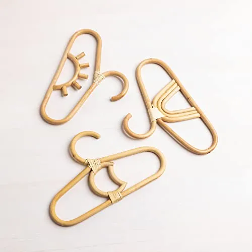 SKLUM 3er Set Kleiderbügel aus Rattan Binns Kids in beige von SKLUM