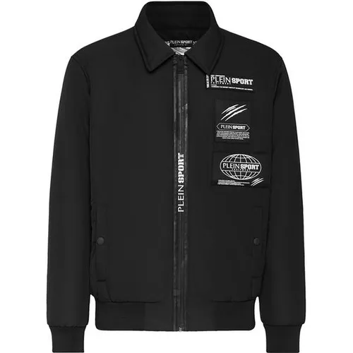 PLEIN SPORT Blouson Global Express Edition - Stylische Bomberjacke für Freizeit und nach dem Training. Aus strapazierfähigem Flash-Memory-Nylon, mit wasserabweisendem Reißverschluss und praktischen Druckknopftaschen. Ideal für einen sportlichen Look.