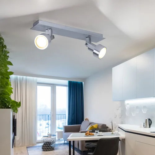 Schwenkbare Deckenleuchte Chrom LED Strahler 2x GU10 - Moderne Deckenleuchte mit 2 schwenkbaren LED-Strahlern. Energieeffizient und ideal für die Beleuchtung in jedem Raum. Stilvolles Design in gebürstetem Chrom.