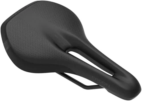 Ergon SMC Sport Gel Fahrradsattel für Frauen | MTB Comfort | Stealth Schwarz - Fahrradsattel mit großflächiger Druckverteilung und ausgeprägtem Entlastungskanal, ideal für MTB-Fahrerinnen, die Komfort und Schutz für Weichgewebe suchen.