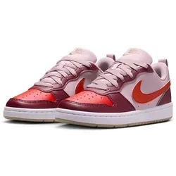 Nike Sportswear Court Borough Low Recraft (GS) Sneaker Design auf den Spuren des Air Force 1