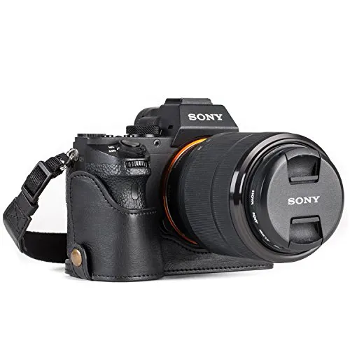 MegaGear Leder Kameratasche für Sony Alpha A7S II, A7R II, A7 II - Premium Halbtasche mit Batterie Zugang - Schwarz