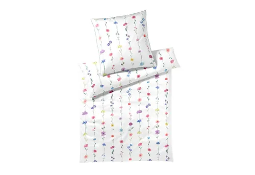 Elegante Bambus-Baumwoll-Satin Bettwäsche Flower Show - Bettwäsche-Set mit floralem Design, aus atmungsaktivem Bambus-Baumwoll-Satin, feuchtigkeitsregulierend und pflegeleicht bei 60°C waschbar.