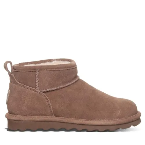 Bearpaw Damen Shorty Stiefelette in Cocoa, 37 EU - Wanderschuhe mit BearCoat-Technologie für optimale Wärme und Trockenheit, ideal für kalte und nasse Tage. Bequemes Wollfutter und strapazierfähige Außensohle bieten zusätzlichen Komfort.