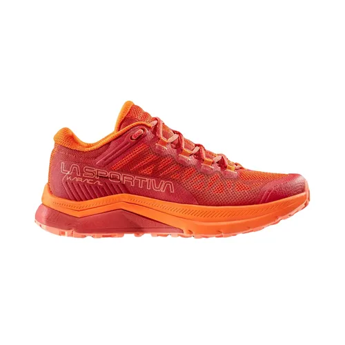 La Sportiva Karacal Woman Cherry Tomato/Velvet Trailrunningschuh - Wanderschuhe, ideal für lange Trailrunning-Einheiten mit höchstem Tragekomfort und Atmungsaktivität, perfekt für die Regeneration nach Wettkämpfen.