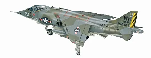 Hasegawa H-B10 1:72 - (00240) AV-8A Harrier Plastic Model kit