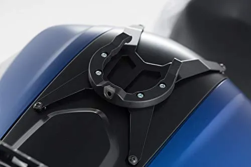 SW-Motech ION Tankring Schwarz für BMW F800 R/S/ST/GT - Robuster Tankring ohne Schrauben, ideal für eine sichere und einfache Montage von Tanktaschen, perfekt für Motorradfahrer.