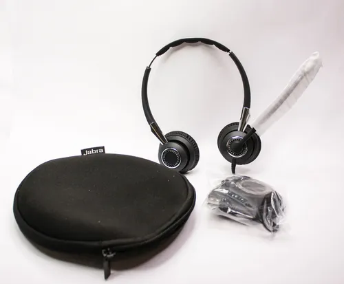 Jabra Biz 2400 II USB A BT UC On Ear Stereo Headset - Kopfhörer mit HD Voice für klare Sprachübertragung, ideal für professionelle Anwendungen und komfortables Tragen.