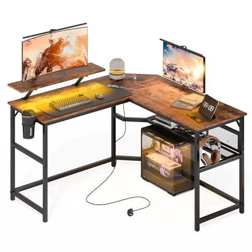 Mondeer L-förmiger Schreibtisch mit LED, 130 x 130 cm Gaming Tisch mit 2 Steckdosen und 2 USB Ladeanschluss, Eckschreibtisch mit Netzablage & Haken, für Home Office und Schlafzimmer, Vintage Braun