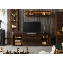 Massivmoebel24 TV-Board BARK #213 - Lowboard aus dunkelbraun lackierter Akazie, modernes Design trifft rustikalen Charme. Mit LED-Beleuchtung und Glasböden für stilvolle Akzente und viel Stauraum.