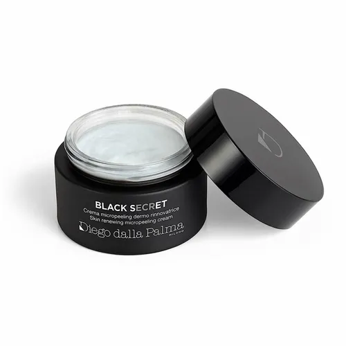 Diego Dalla Palma Gesichtsmaske Black Secret Micropeeling 50ml - Nachtpflege für strahlende Haut, mit innovativem Micropeeling-Effekt für eine sanfte Exfoliation und verbesserte Hautstruktur.
