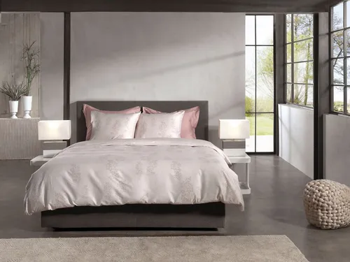 Heckett & Lane Mako-Satin Bettwäsche 155x220 Maya natural - Exklusive 2-teilige Bettwäsche aus 100% Mako-Satin, hautfreundlich und pflegeleicht. Ideal für einen stilvollen und komfortablen Schlaf.