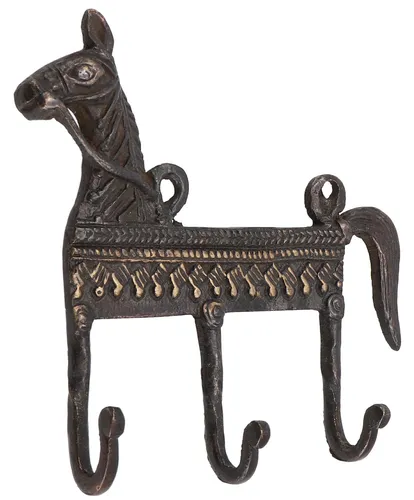 Filigran verzierter 3er Messing Wandhaken - Wandgarderobe aus fair gehandeltem Messing, ideal für stilvolle Aufbewahrung von Schlüsseln und Accessoires.