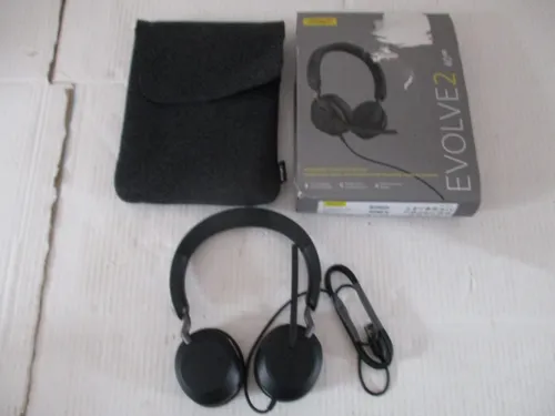 Jabra Evolve2 40 SE in schwarz von Jabra