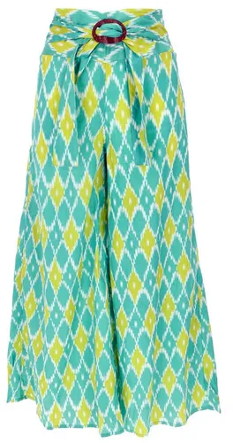 Guru-Shop Relaxhose Luftige Sommerhose mit Kokosschnalle - Luftige Sommerhose in Boho-Optik, ideal für warme Tage. Der weiche Baumwollstoff sorgt für hohen Tragekomfort, während der elastische Bund die Passform optimiert. Perfekt für entspannte Sommermomente!