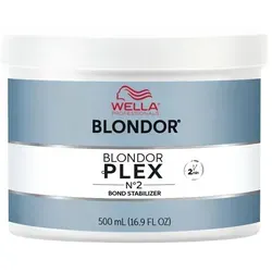 Wella Professionals BlondorPlex No.2 Maske 500 ml - Die BlondorPlex No. 2 Maske ist eine spezielle Nachbehandlung, die nach dem Aufhellen für stärkere Haarverbindungen sorgt. Ideal für die Pflege von blondiertem Haar und einfach in der Anwendung.