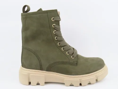 Gabor Nubuk Stiefelette in Olivgrün 39 EU (6 UK) - Elegante Stiefelette aus weichem Nubukleder in trendigem Olivgrün, ideal für jeden Anlass. Mit praktischem Reißverschluss für einfaches An- und Ausziehen.