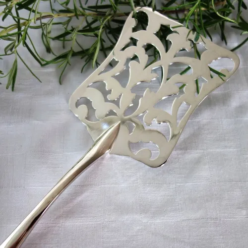 Lasagneheber Spargelheber Quiche- Pizzaheber Blech- Kuchenheber versilbert NEU