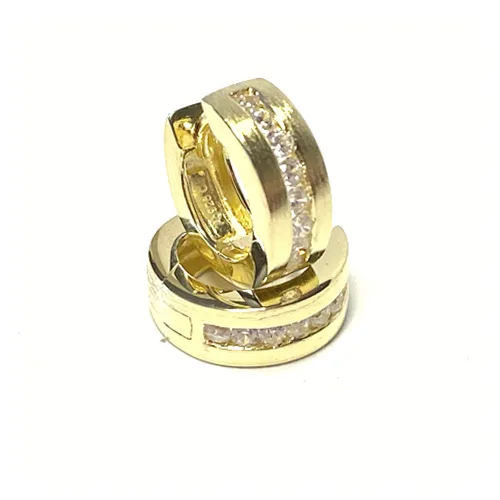 Creolen Silber vergoldet 925 mit Zirkonia - Elegante vergoldete Creolen aus 925 Sterlingsilber, verziert mit funkelndem Zirkonia. Ideal für jeden Anlass und ein echter Blickfang!