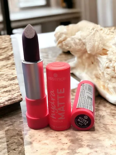 Essence Hydra MATTE Lipstick Lippenstift matt 412 Everyberrys Darling Gothic